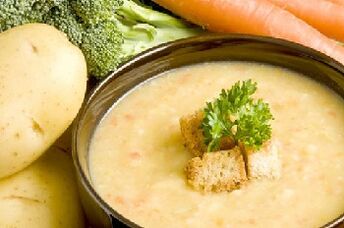 sup susu sareng croutons pikeun gastritis